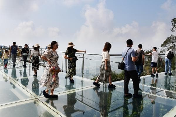三亚：近300项系列文旅活动持续激发新春消费季