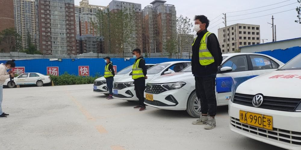 驾校选择：教练素质与培训质量的重要性