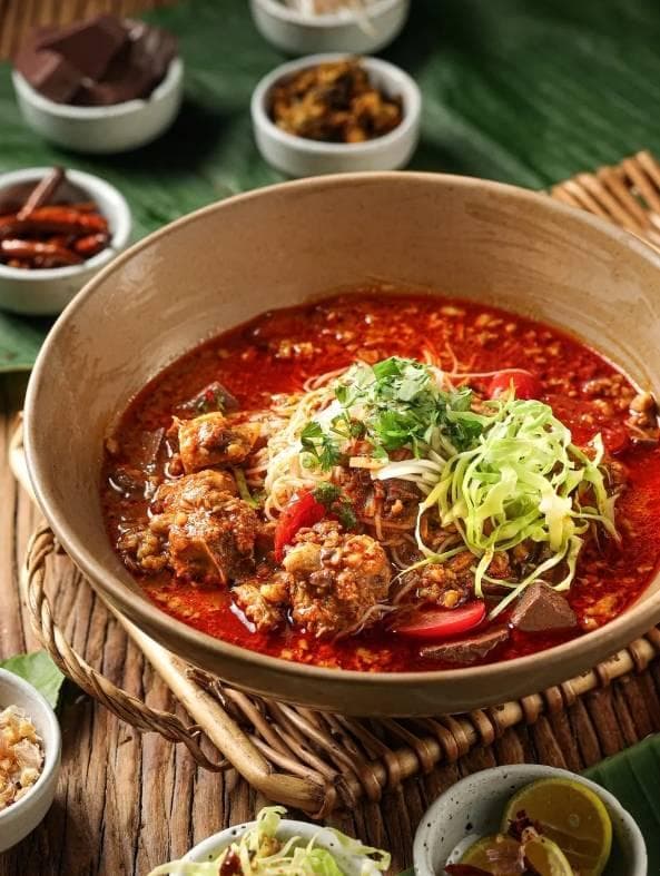 顺德粥底火锅：融合粤菜与火锅的独特美食体验