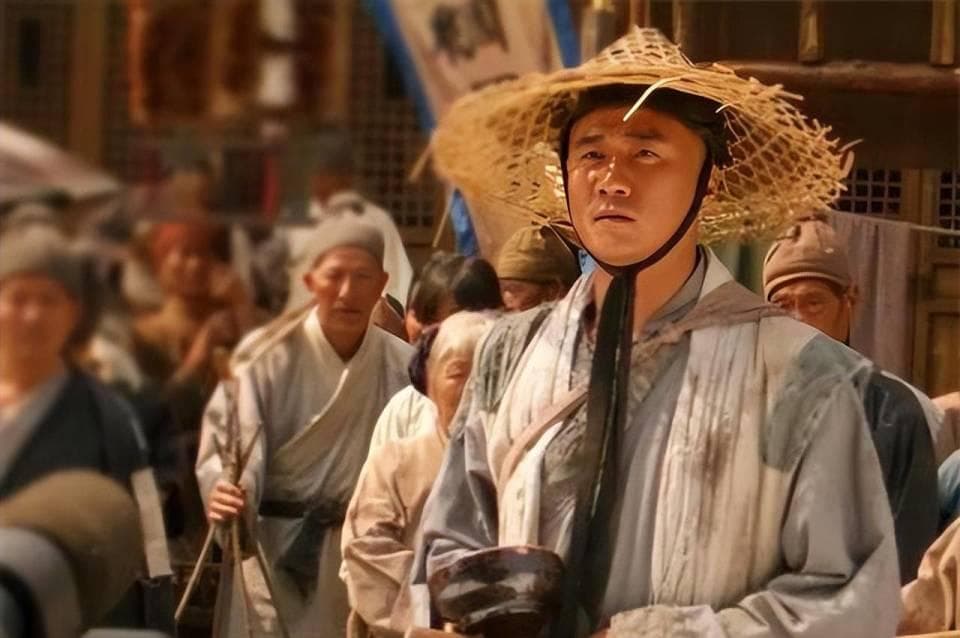 朱元璋共有几个哥哥？在他称帝后又是如何对待这些哥哥及其子女？