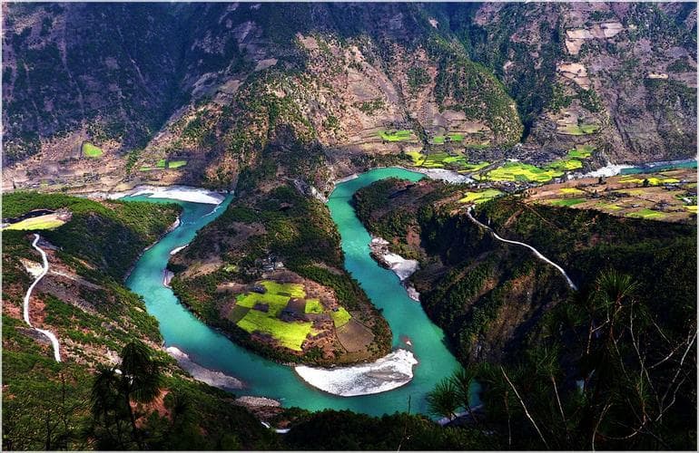 云南旅游5大线路，自驾去梅里雪山、普者黑、西双版纳，地图攻略