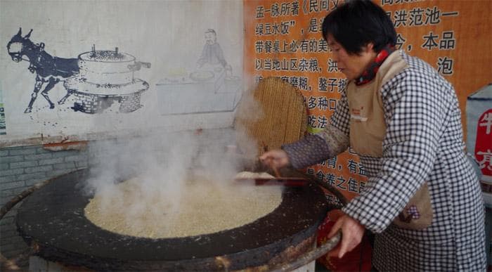 洪范煎饼飘香，推动乡村振兴