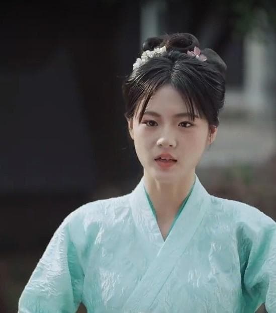 《娘娘又茶又媚》：一部展现女性智慧与情商的宫廷剧