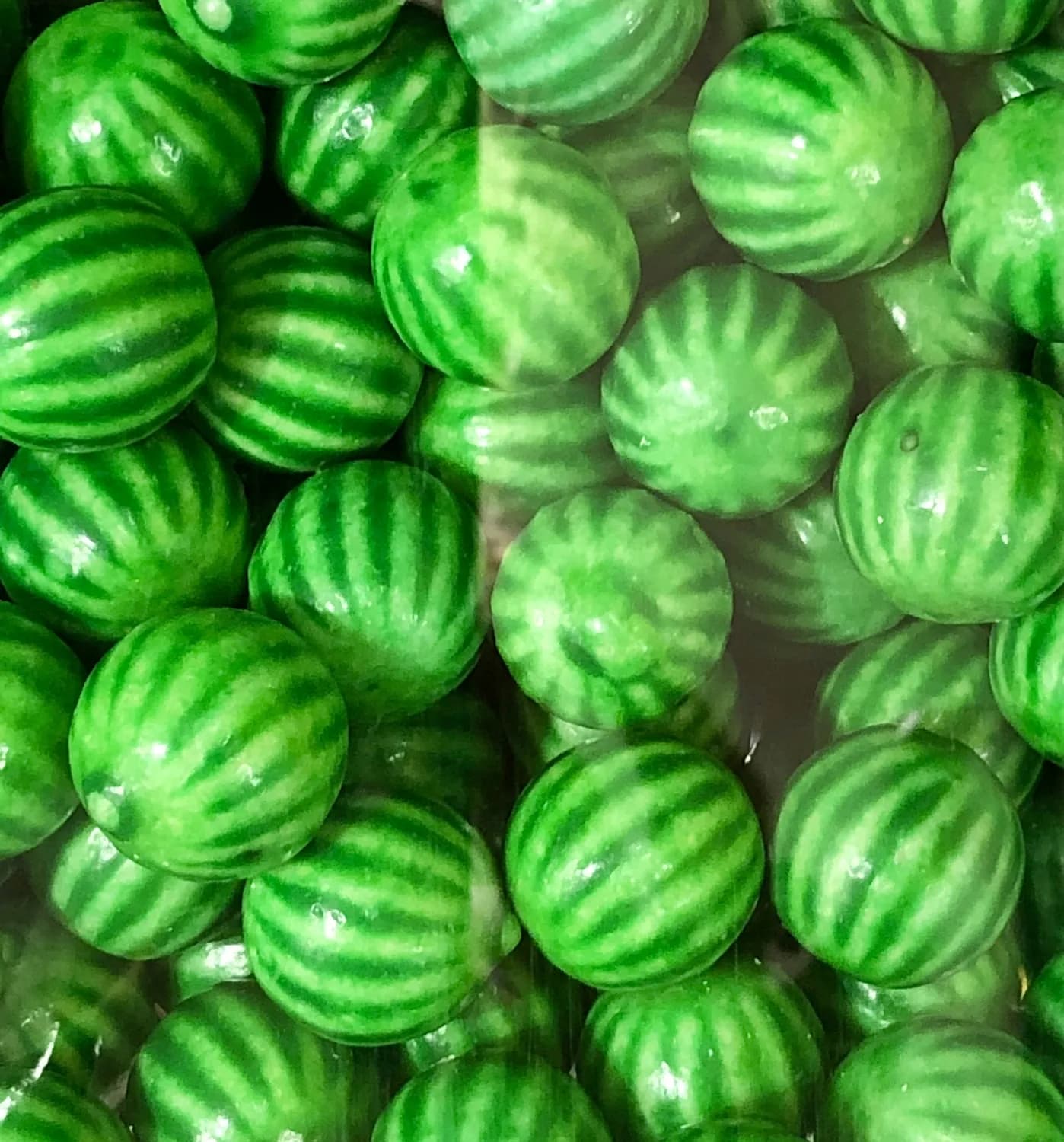 自制西瓜糖：变废为宝的夏日甜蜜