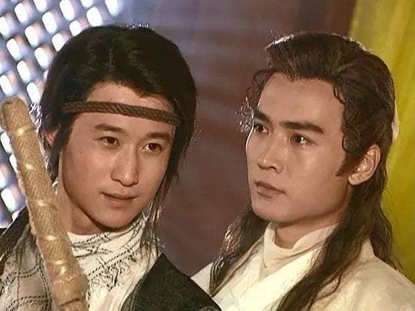 1999版《小李飞刀》主题曲情感剖析：侠义、柔情与江湖豪气