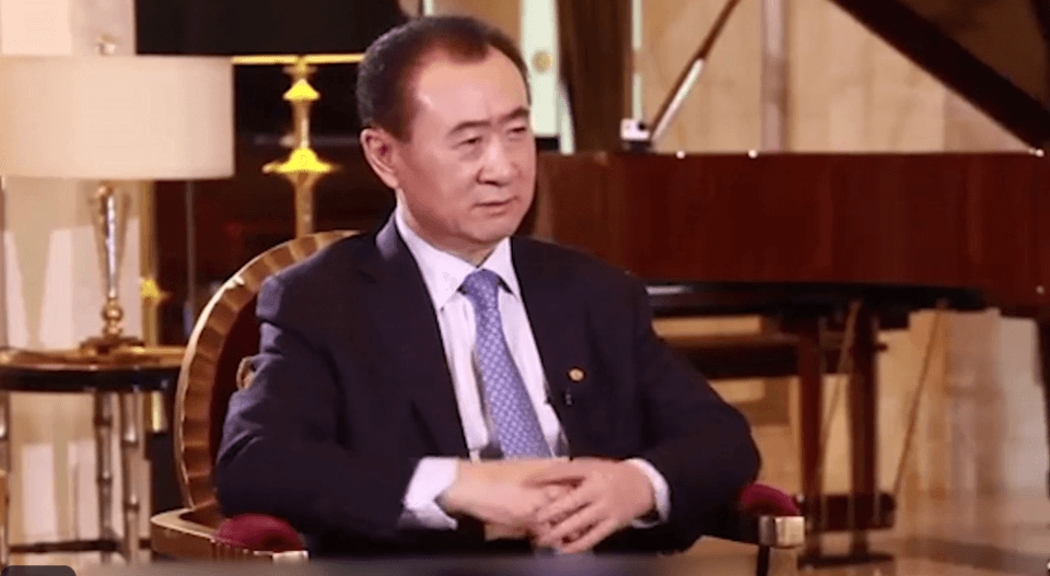 熬了5个月，王健林的救兵终于来了！