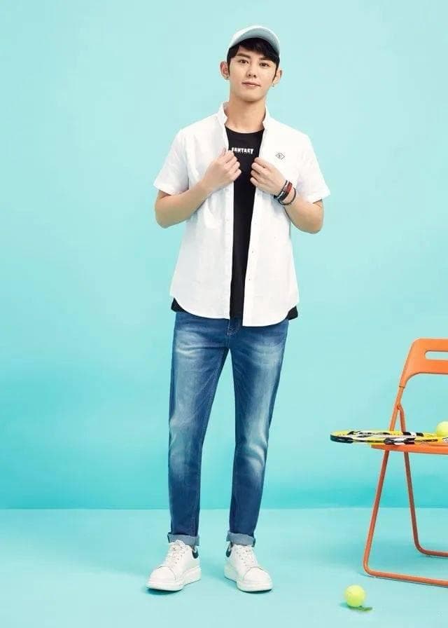 夏季男士如何将各种短袖衬衫搭配的既有风格又不失时尚
