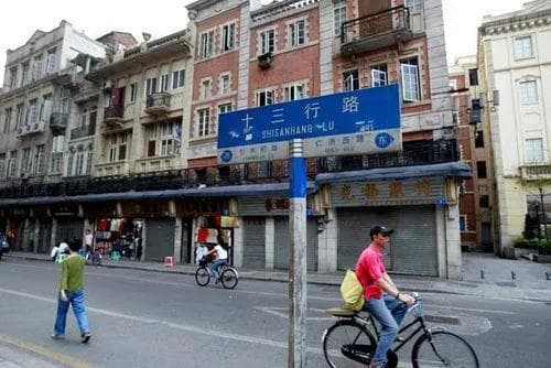 广州服装批发市场全攻略：新手必看的拿货指南