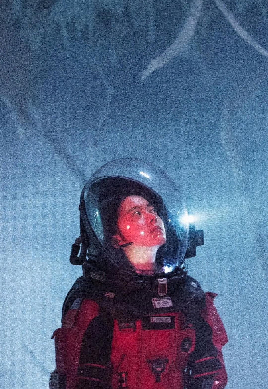 《流浪地球3》定档2027年大年初一！吴京刘德华领衔，赵今麦续写星际传奇