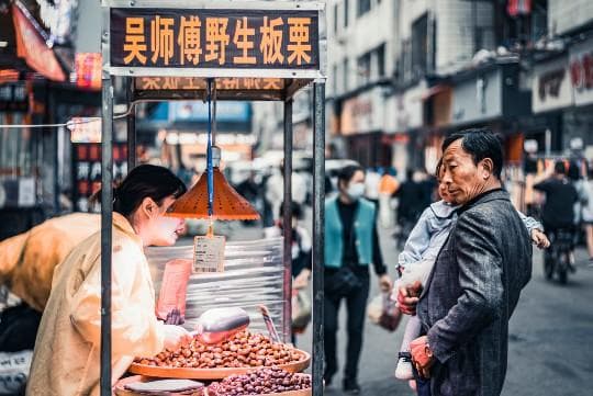 国航儿童选座指南：安全舒适飞行，在线预订与特别服务全解析