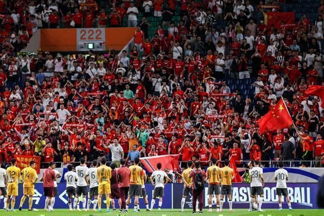 中国足球为什么不行？存在5大难题：困境与破局之路（深度好文）