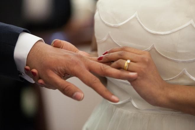 婚后短暂共同生活，离婚时可以要求返还彩礼吗？