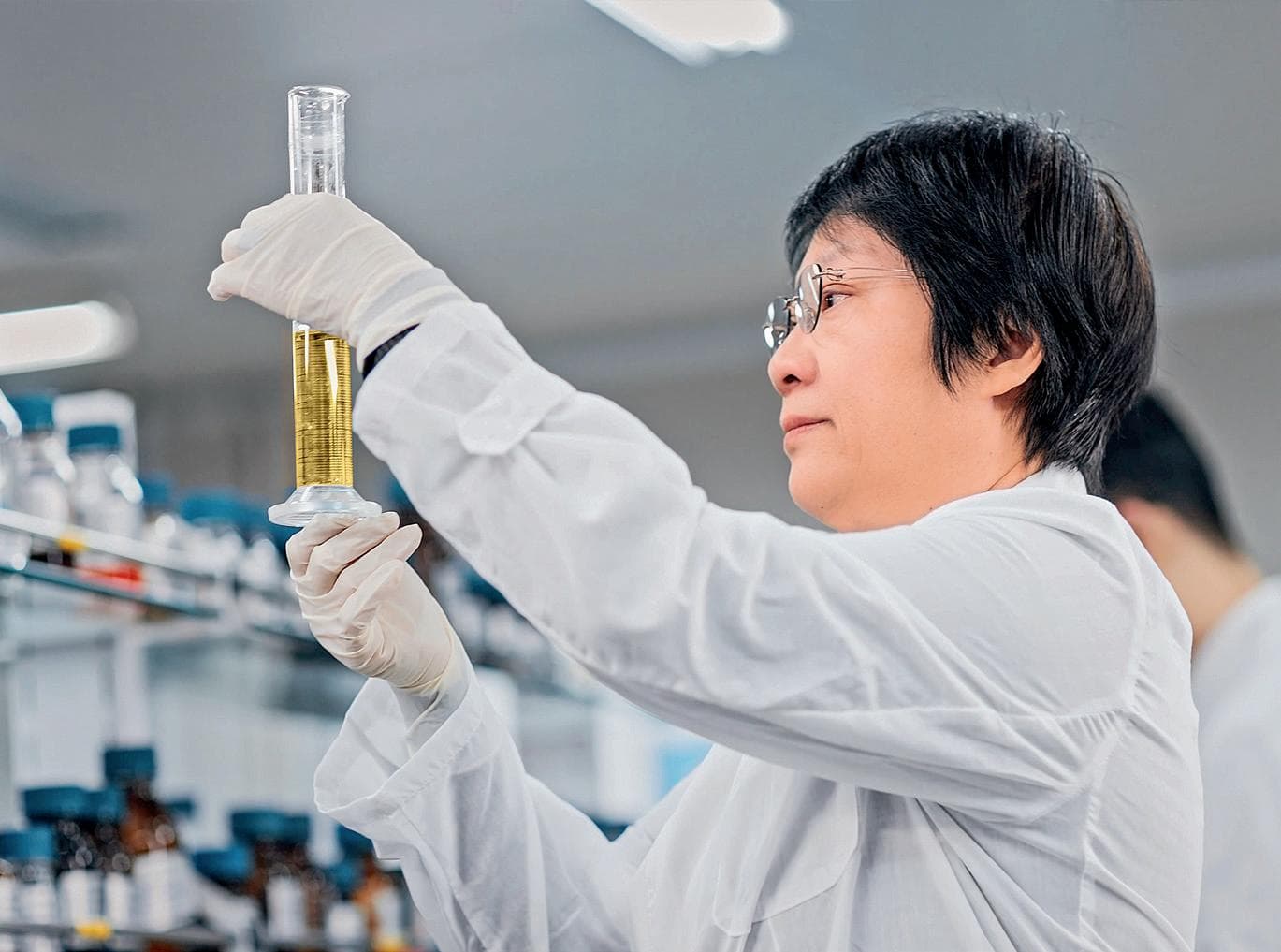 刘菊妍：突破中药提取技术瓶颈，推动中医药走向世界