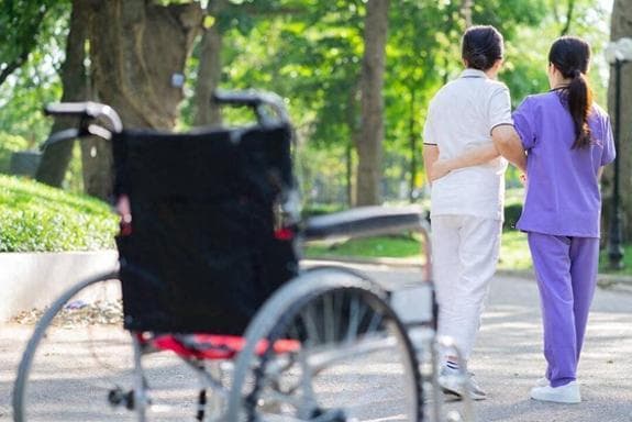 见过无数癌症患者愈发严重，原因跟这3个“陷阱”关系很大