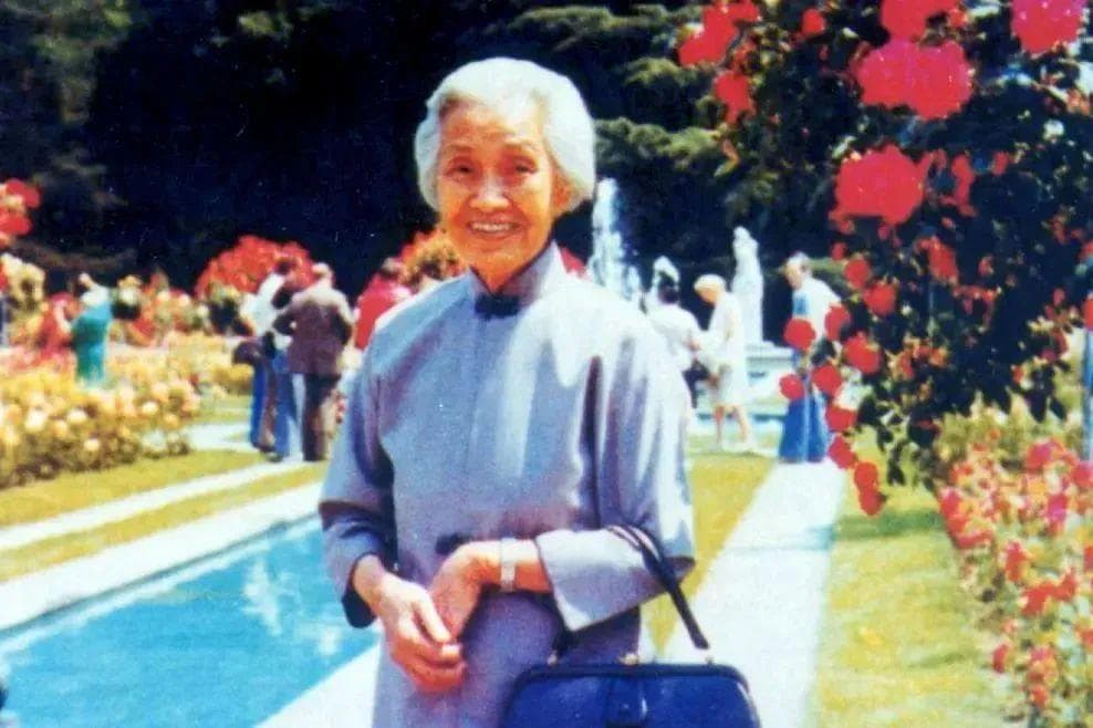 林巧稚：终身未嫁的“万婴之母”