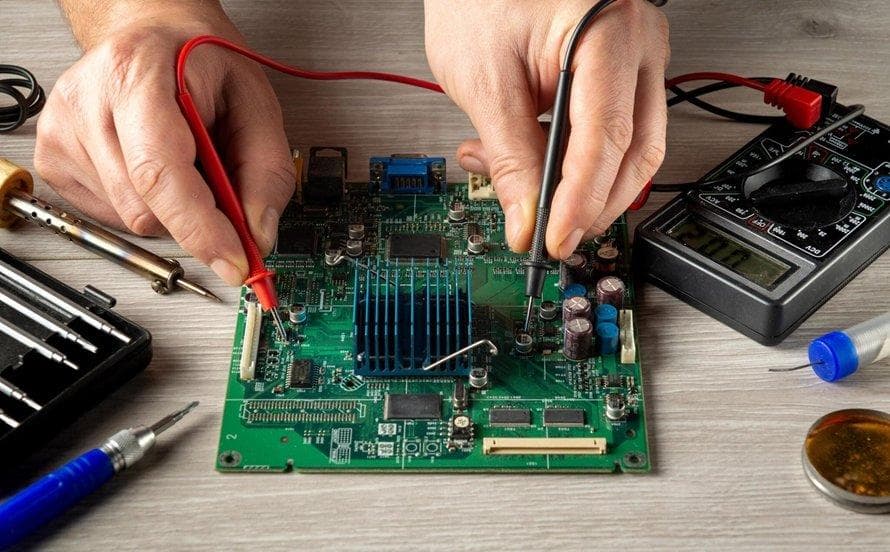 使用万用表测试 PCB 板的基本步骤