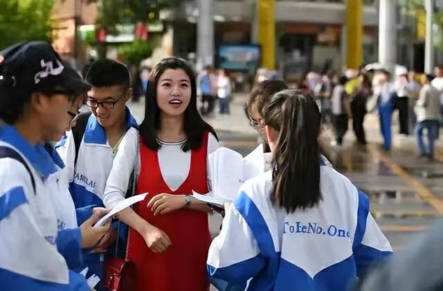 河南和江苏人口相近，江苏高考仅44.5万人，河南却有131万？
