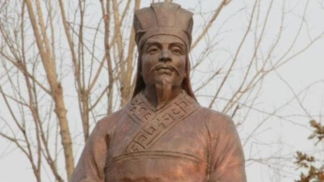 范雎推行“远交近攻”，奠定秦国统一基础