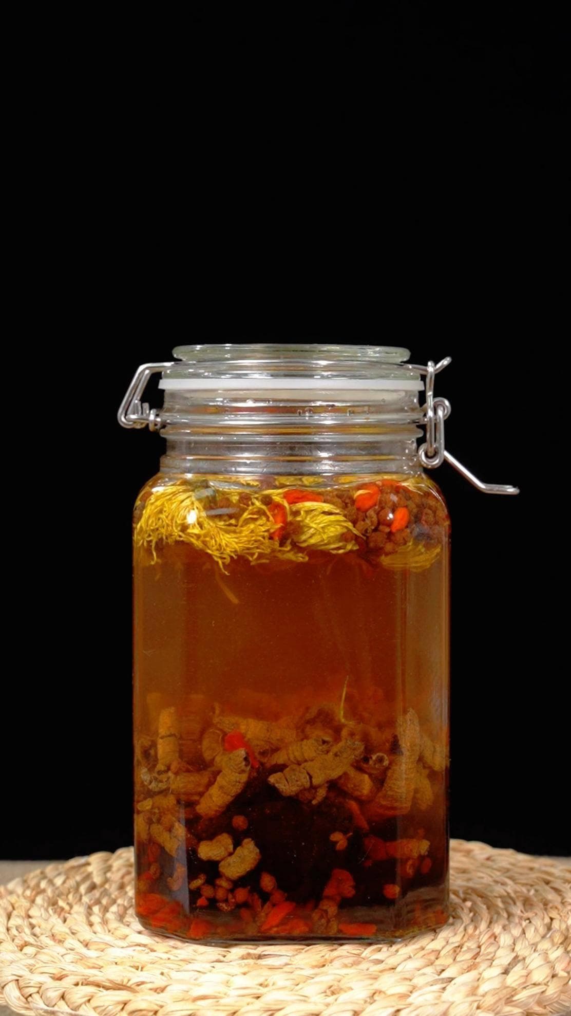 泡当归酒有讲究：选对酒、配好料，功效才好