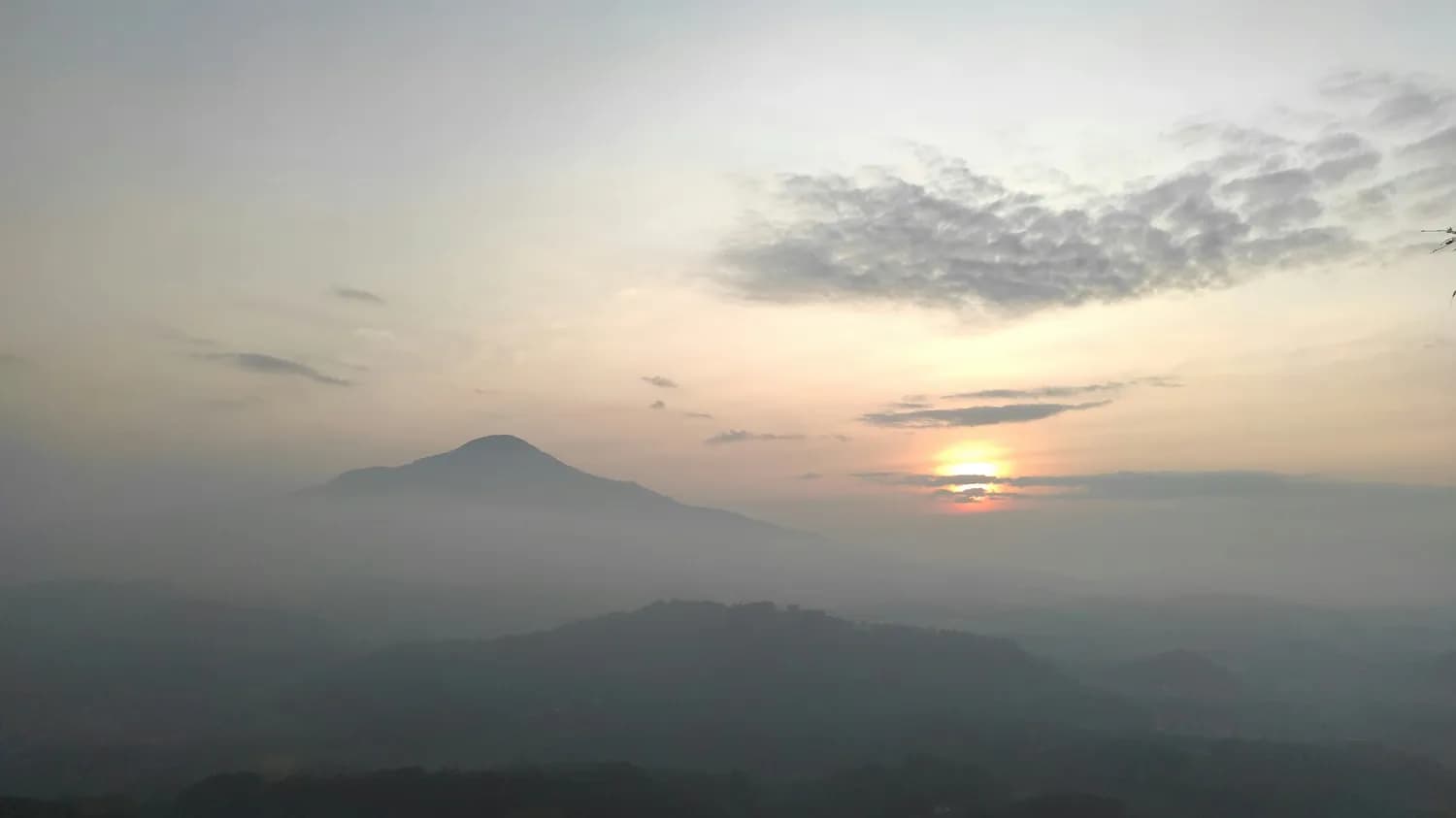 南岳衡山：五岳独秀的文化名山，一日游完全攻略
