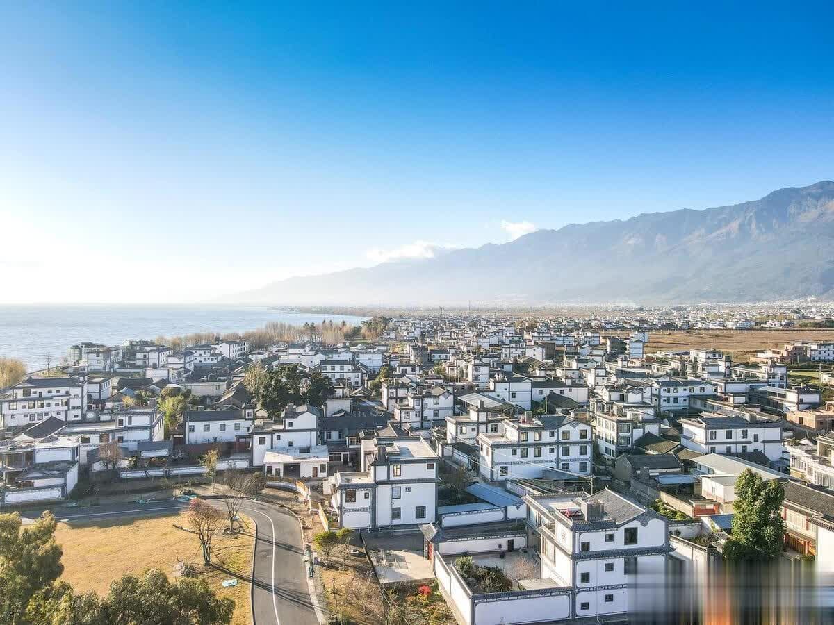 国内自带浪漫气息的10个旅游城市，去10次都玩不够，你最想去哪里