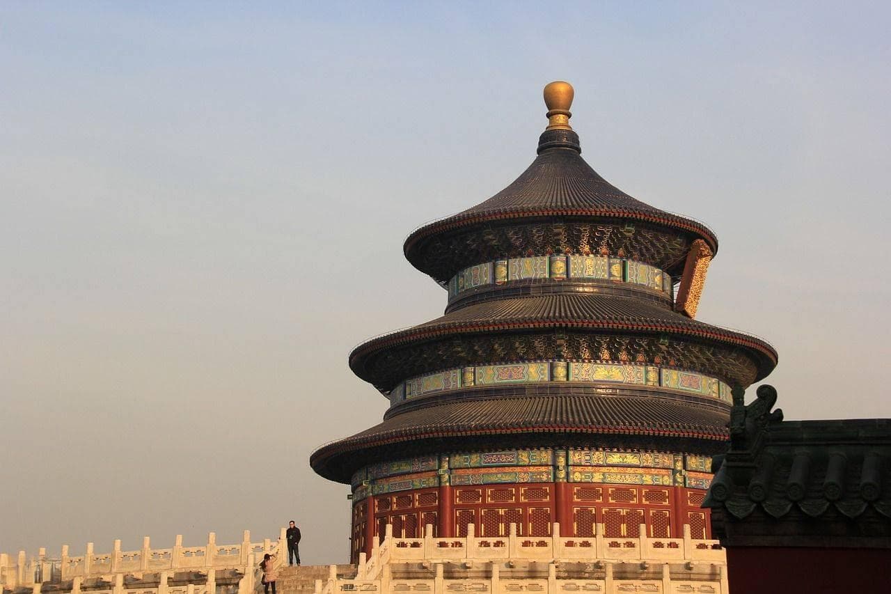 北京天坛建筑群：中国古代建筑艺术的典范