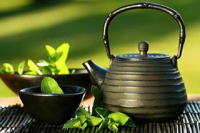 红茶和绿茶，哪个对身体更好？上海交大给出了答案！你喝对了吗？