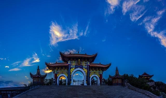石家庄太行天路古村之旅：串起26个古村落的“百里画卷”