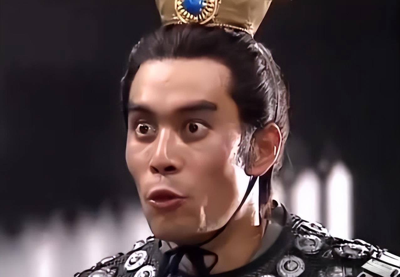 吕布：三国时期的“人中吕布”，英雄还是叛徒？