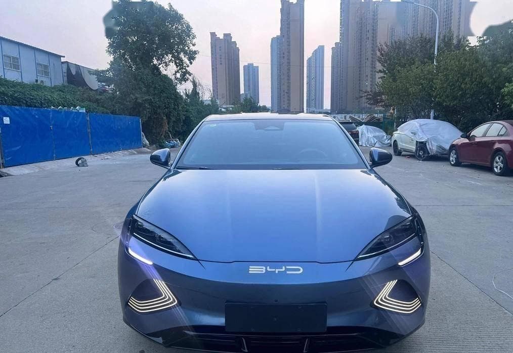 电动车续航破千公里时代即将到来？2024电池技术革新揭秘！