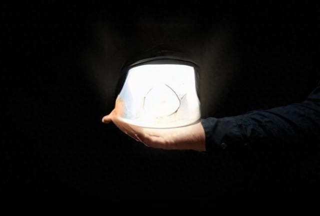 如何将路由器WiFi拆成2.4G和5G两个频段？