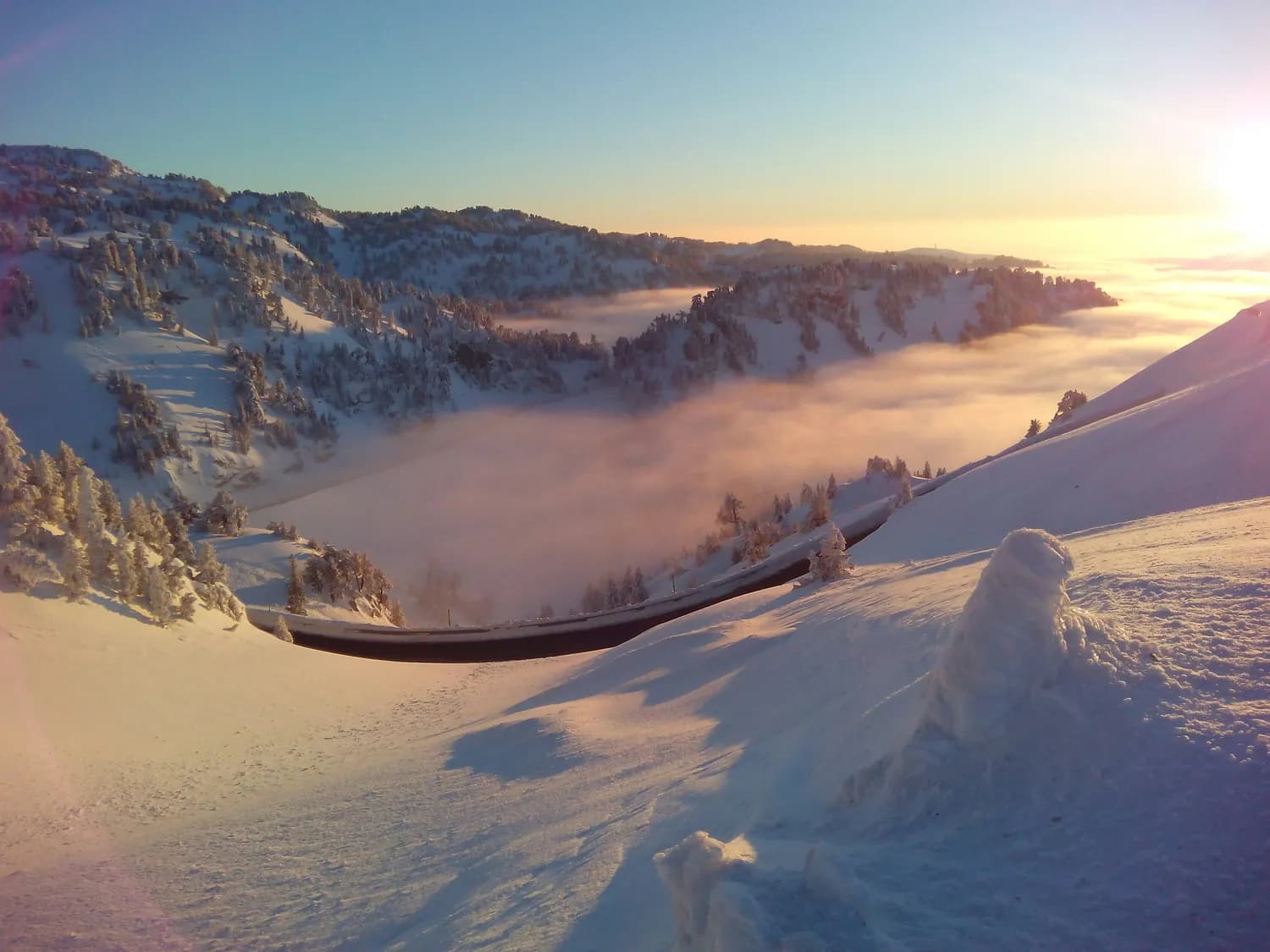 避开春节高峰，长白山温泉滑雪正当时