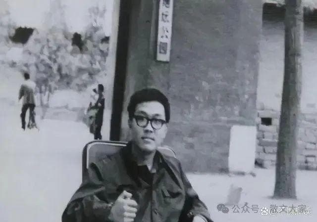 史铁生《我与地坛》赏析，一部触动人心的文学杰作
