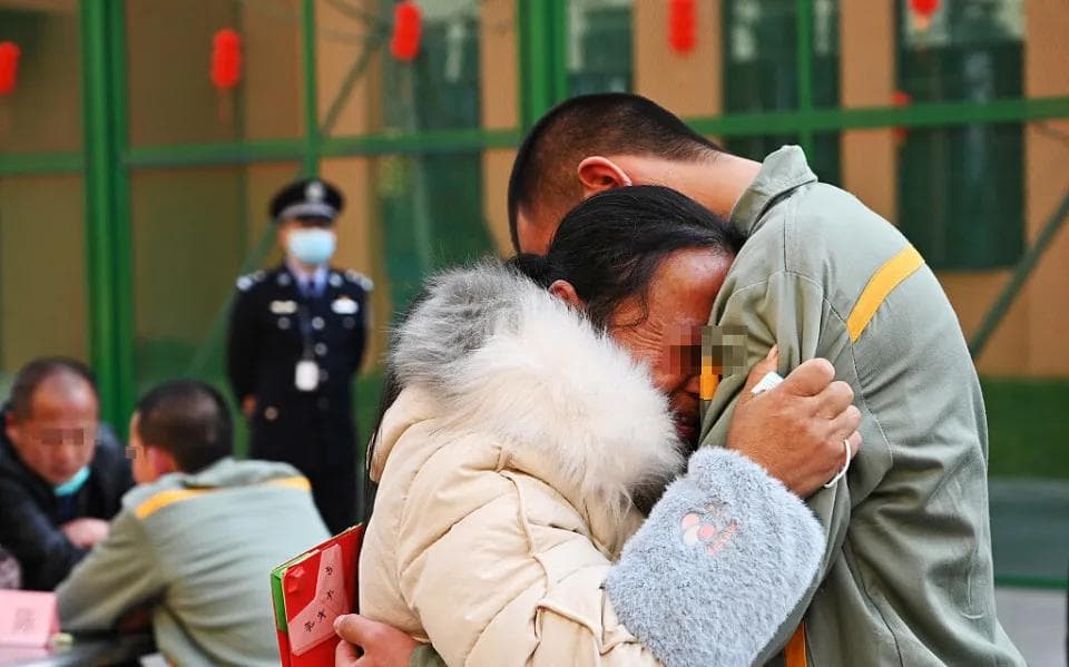 未成年人犯罪后怎样矫治？我们和五位管教所民警聊了聊