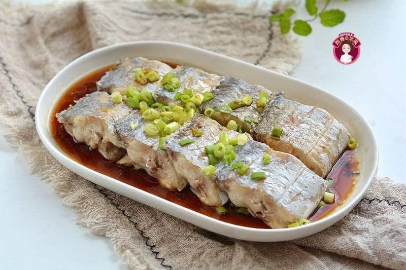 清蒸带鱼的美味与做法