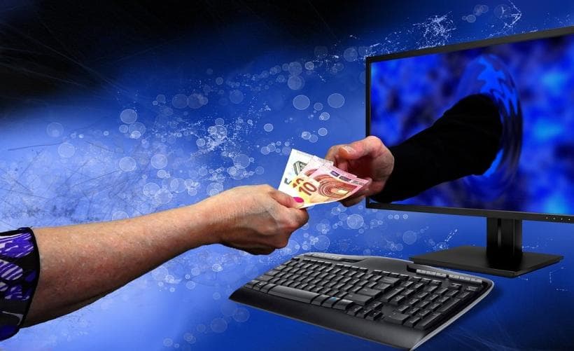 如何在Windows 10系统中访问和修改BIOS设置？