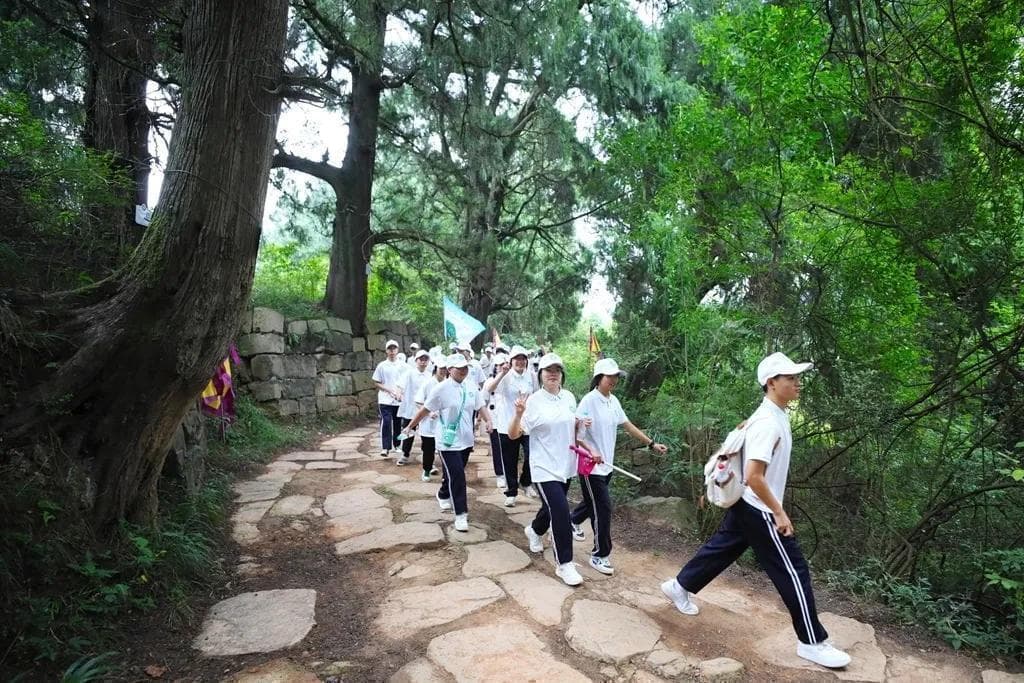 古蜀道怎么徒步，怎么游？这份宝藏攻略收好了