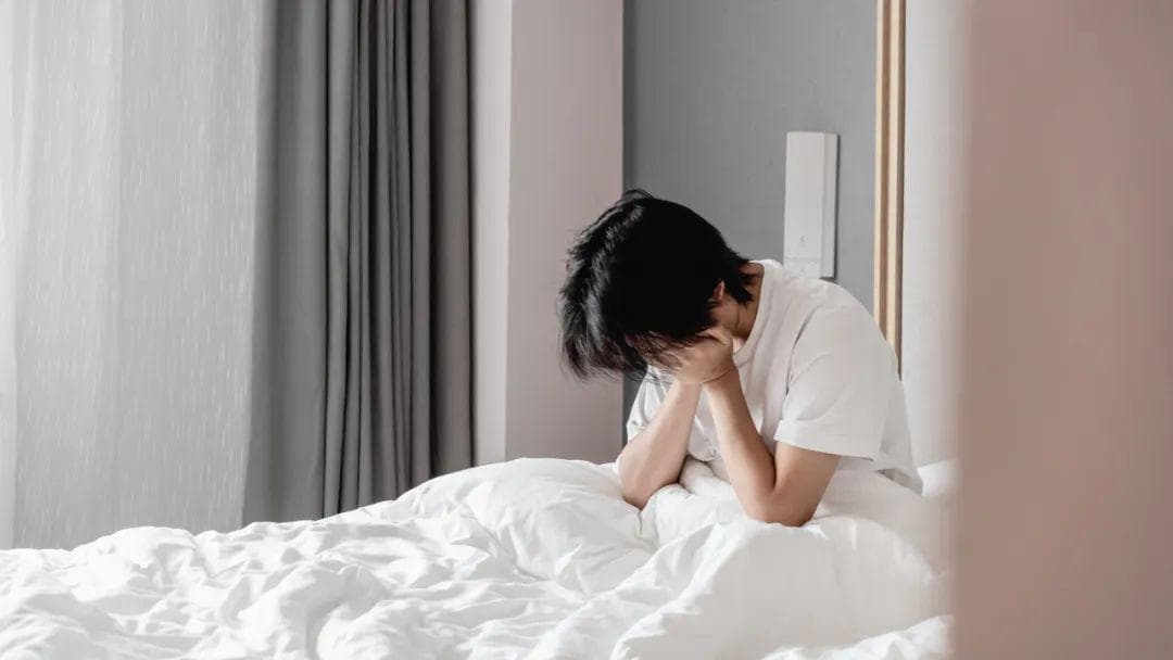 为什么有时早晨起来觉得浑身乏力？可能的原因有……