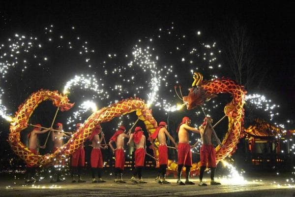 中国三大传统节日的文化传承与现代庆祝方式