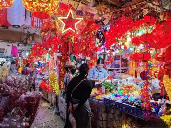 “过中国新年，喝醉柬埔寨人”——中国春节文化融入柬民众生活