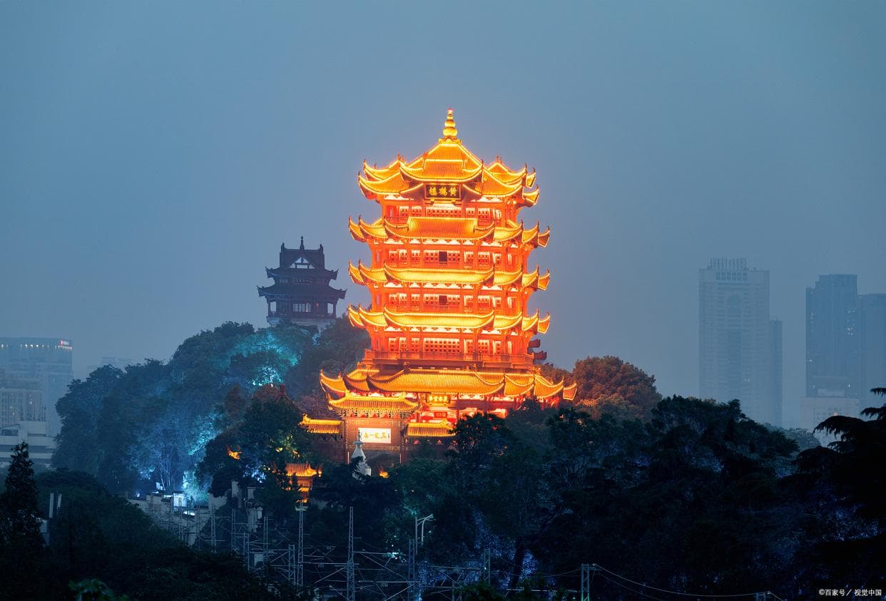 黄鹤楼：历史、建筑与文化的交融