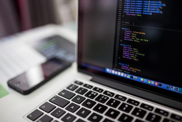 安全警示牌在工业场所的作用是什么