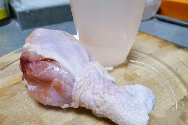 鸡腿营养价值高吗？从功效到食用禁忌全解析