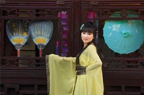 袁天罡称骨歌白话注解大全：揭秘中国古代算命术