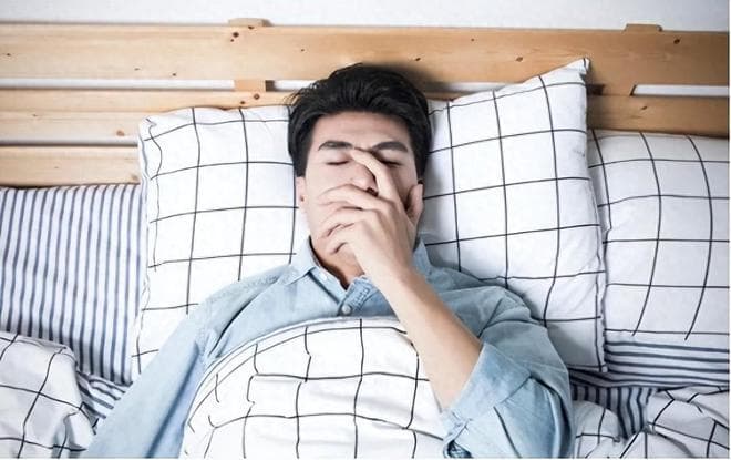 “有夜尿”与“没有夜尿”的人，哪个更健康？泌尿科医生讲出实话