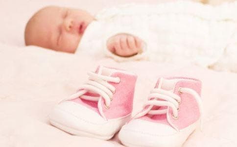 秋季宝宝护肤：婴儿肌肤护理技巧