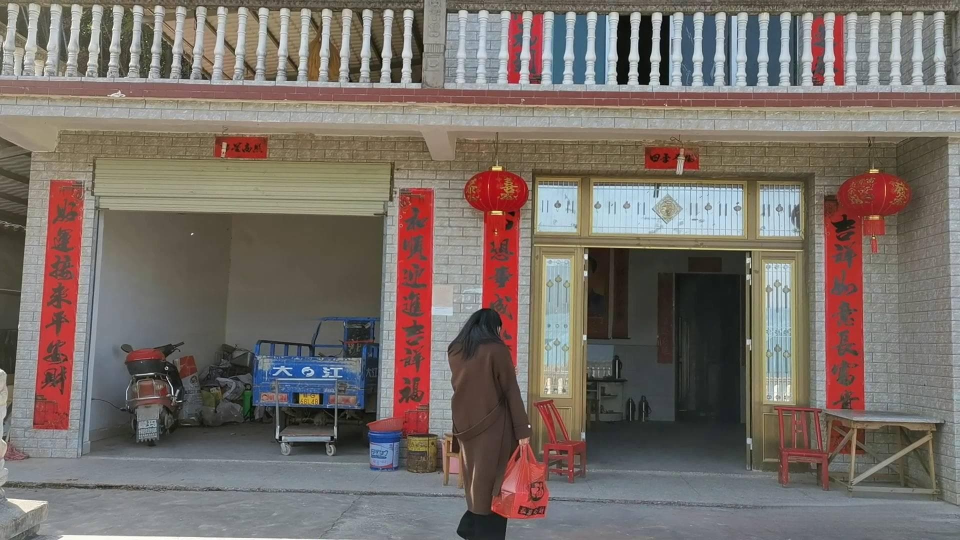 春节送礼讲究多，牢记“4不送”，不然好心办坏事，还闹笑话