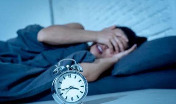失眠多梦？这四种维生素或能帮你改善睡眠质量