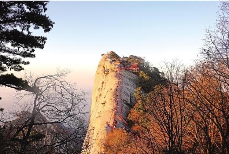 华阴：依托华山做强旅游市场