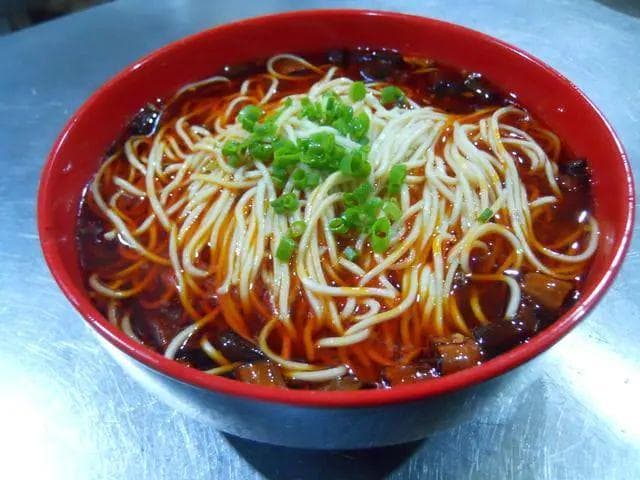 重庆小面家常做法，家常也能做出正宗味？重庆小面制作大揭秘！